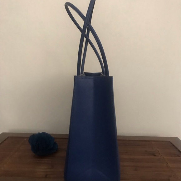 💙 Kate Spade Trista Shopper Tote 💙 - Picture 5 of 10